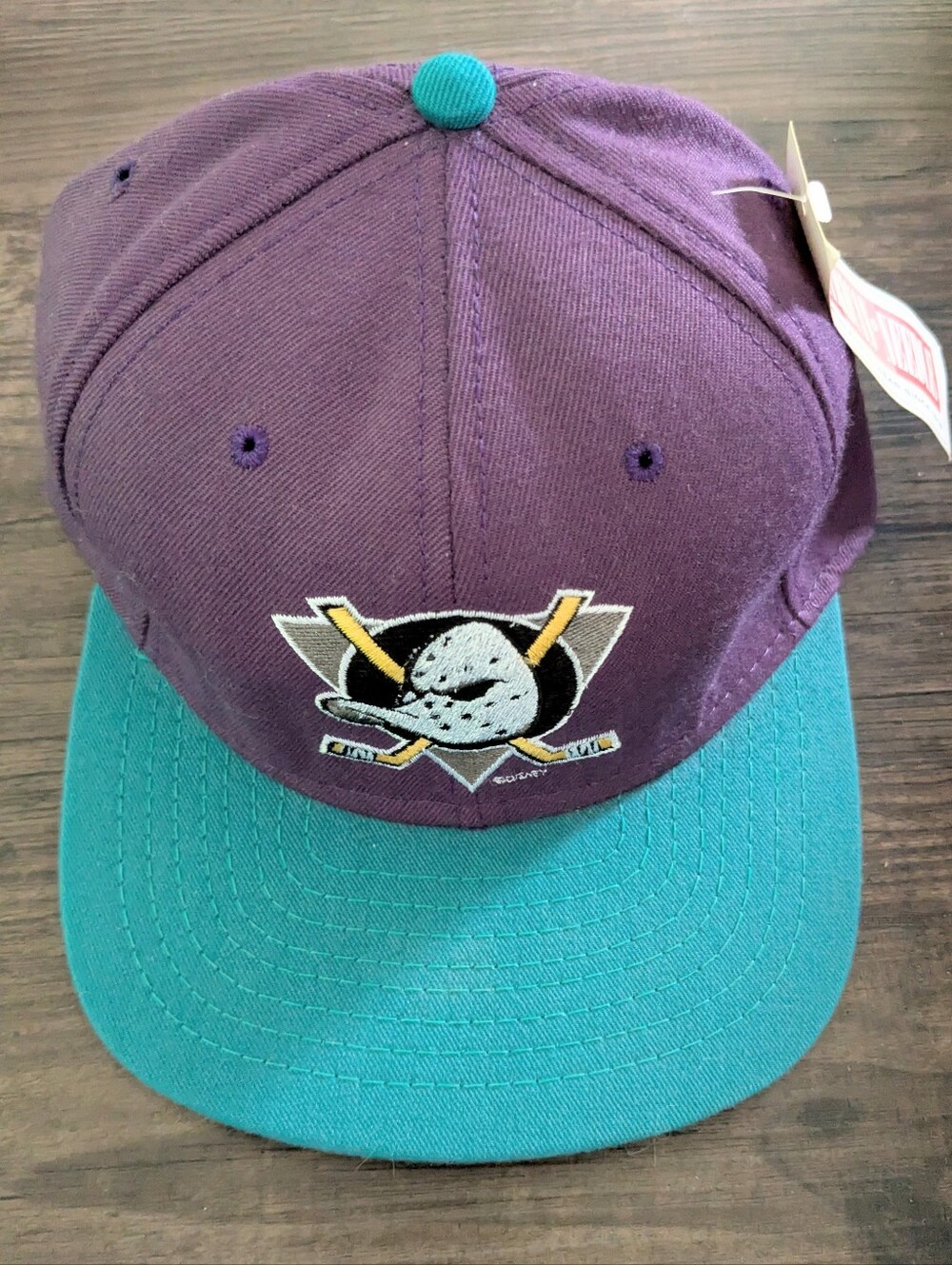 Vintage Anaheim Mighty Ducks American Needle CCM Deadstock Fitted Hat 7½ USA NHL